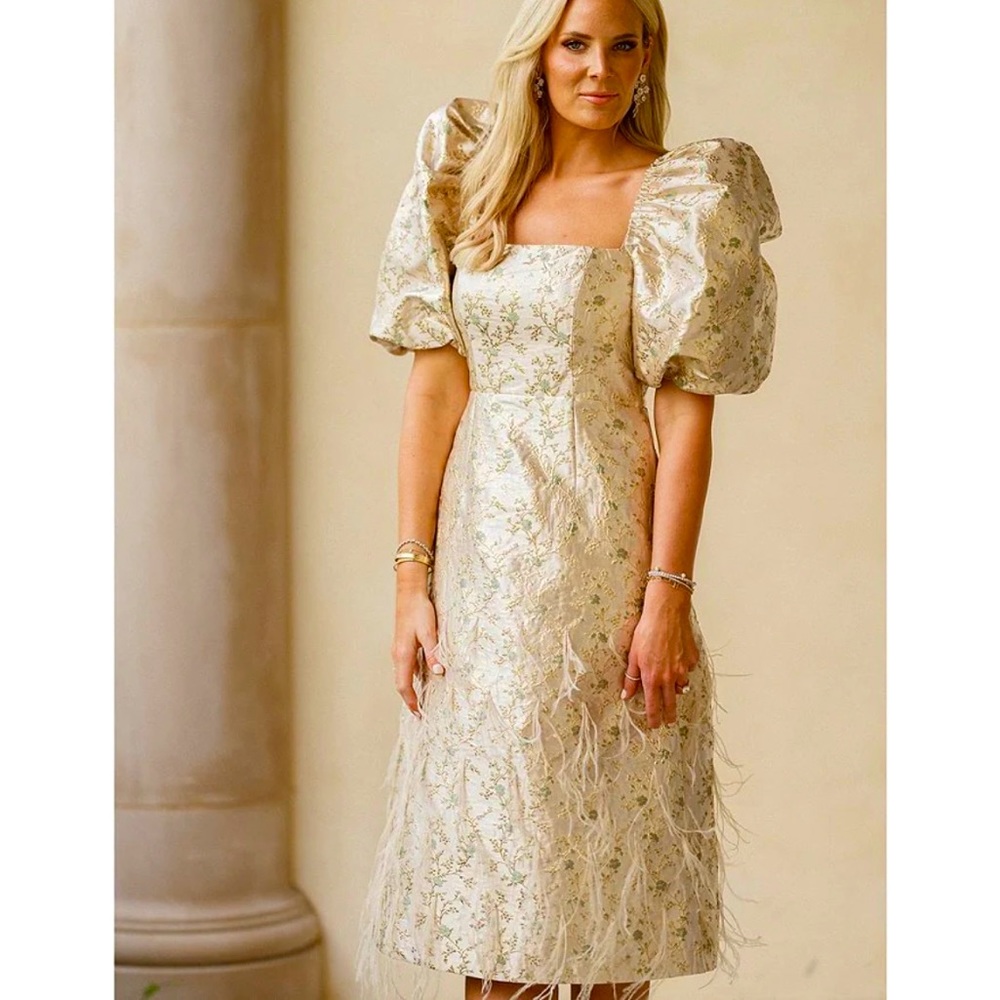 Nicola Bathie x Antonio Melani- Jacquard, Square Neck, Puff Sleeve, Feathered